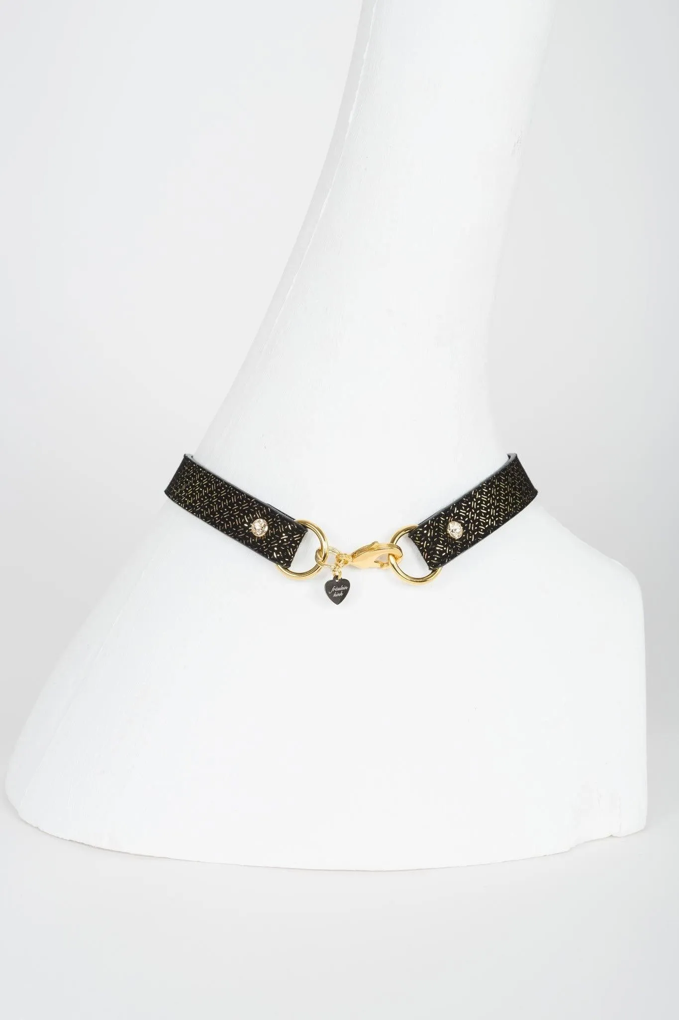 Lush Black & Gold Leash